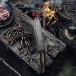 Premium Hunting Knife – Full-Tang Carbon Steel Blade with Wooden Handle