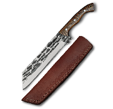 Precision-Hunting-Knife-with-Forged-Carbon-Steel-Blade